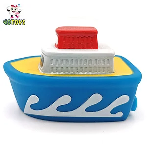 Hot selling boys mini toy ships delicate baby toy bath pirate ship swim toys for children