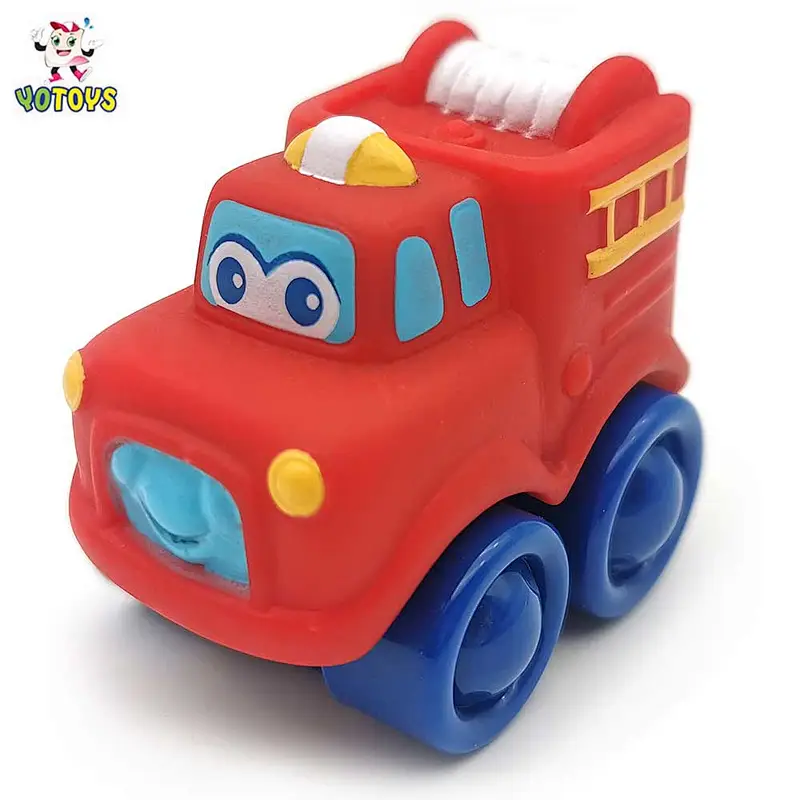 Dongguan Manufacturer Mini Plastic Animal Pig Cow Cat Small Car Toy Set Vehicle for Boys Kids Gift