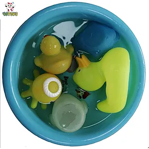 Lovely animal changing color toys for bath baby Water spray bath toy