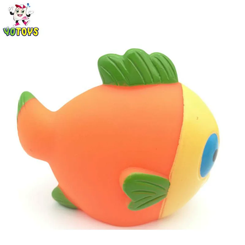 Manufacturer Water squirter small plastic rubber sea animal fish clownfish bath toy for baby bath time fun