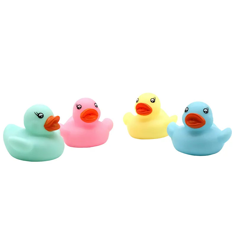 2021 Princess Plastic Rubber Duck Bath Toys Floating Flashing Led Light Up Toy for Babies Child Girls