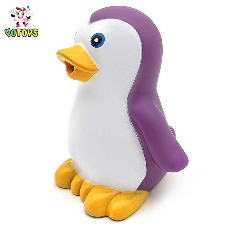 swimming pool toys Rubber animal toys penguin bathtub squirter toys