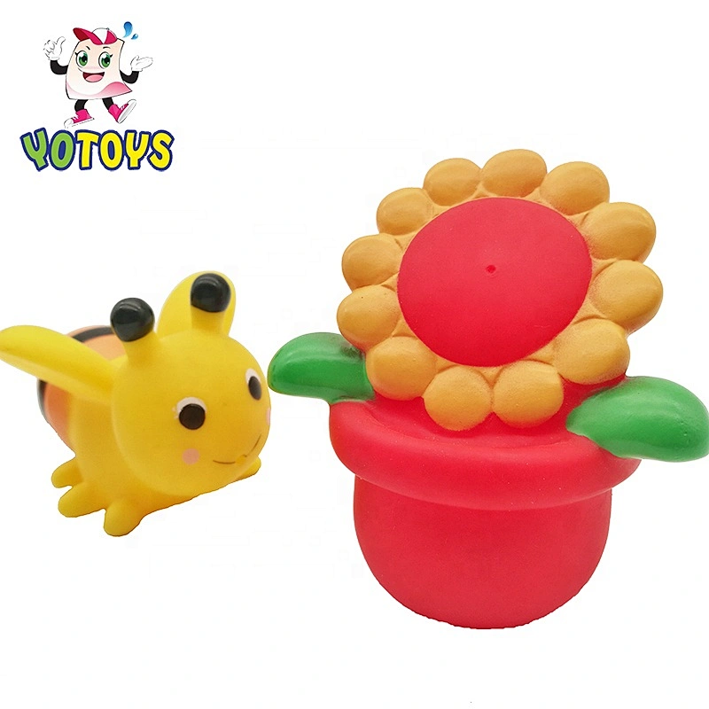New Toys 2021 Kids Soft Vinyl Pvc Mini Rubber Garden Animal Bath Squirting Toys for Baby Children