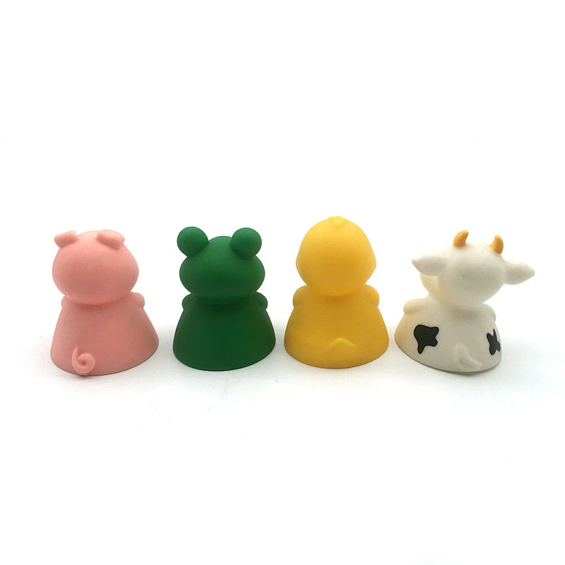 Wholesale Eco-Friendly Rubber Farm Animal figure frog chicken pig Cow squirting baby Bath Toys for child