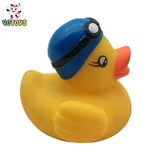 Custom Vinyl Safe eco Soft sport swimming Football rubber duck Ducky Baby Bathing Toys for Kids