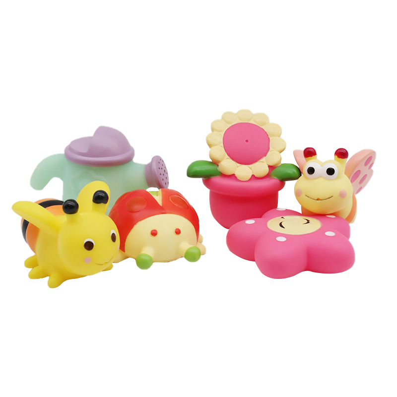 Wholesale PVC Small Garden Flower Insect Animals Baby Squirt water Bath game Toys for Kids girl gift