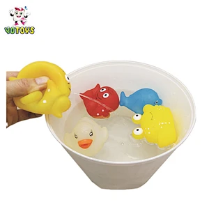 CE Sea Animal Fish Frog Whale Temperature Testing Hot Water Changing Color Rubber Bath Duck for Kids