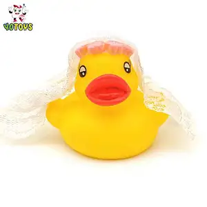 Cute Rubber Duck Juguetes Bride Groom Wedding Bath Duck Bath Toy Set for Baby Girls Shower Gifts