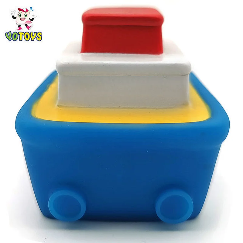 Hot selling boys mini toy ships delicate baby toy bath pirate ship swim toys for children