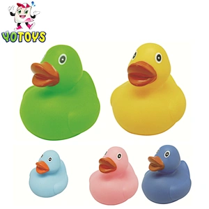 Dongguan Yotoys squezze floating bathing toys jumbo duck for promotion