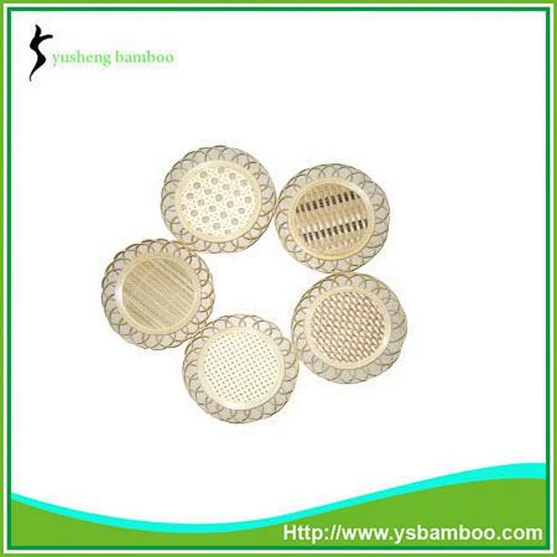 Smooth hand-woven pattern coasters
