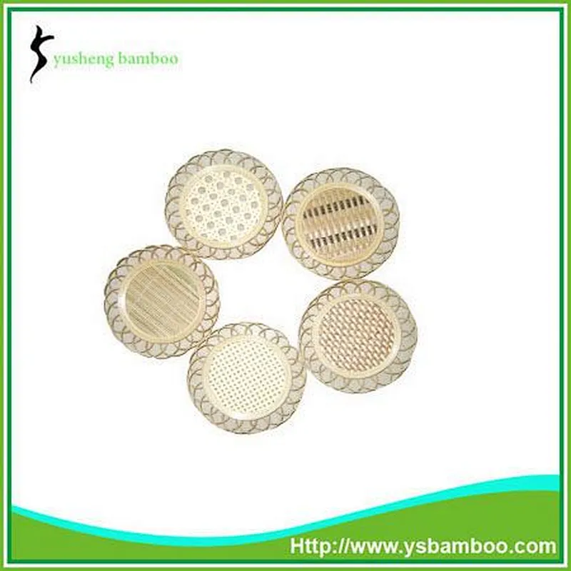 Refreshing and easy-to-clean bamboo coaster