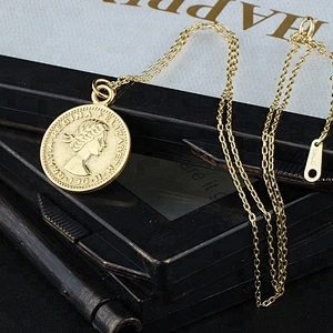 Miss Jewelry Simple Stainless Steel Elizabeth Round Pendant Jewelry Gold Coin Pendant Necklace