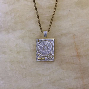 Miss jewelry custom saudi white gold jewelry pendants designs men, white gold pendant set designs