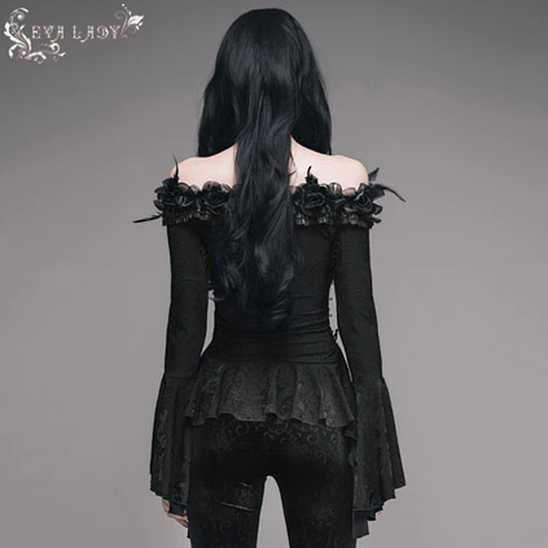 Goth rose one-word T-shirt with flared shoulder and long sleeves