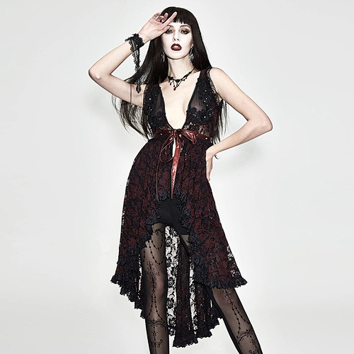 S a lolita T-shirt with front, middle and bright leather lace-up