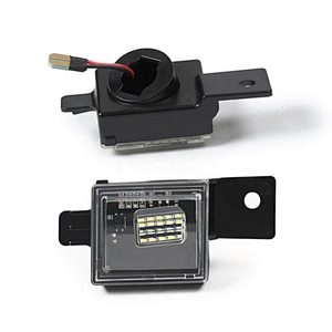 Led  License Plate Light For Chevrolet  Silverado  1500  2014-2018 Silverado 2500HD  3500HD 2015-2018 GMC Sierra 1500 2014-2018