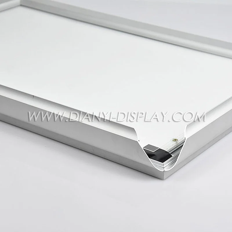 SLIM LIGHT BOX SL40