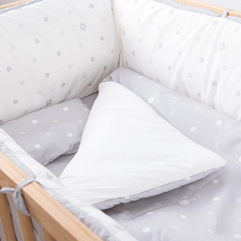 HOUSBAY Reactive Printed 100% Cotton 4pcs Baby Bedding Set Cartoon Comforter Set with Bed Sheet Crib Bumpers