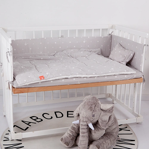 HOUSBAY Reactive Printed 100% Cotton 4pcs Baby Bedding Set Cartoon Comforter Set with Bed Sheet Crib Bumpers