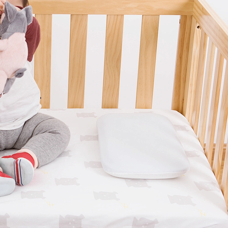 Housbay New Style Soft Texture Good Sweat Absorption Thickness Adjustable Baby Crib Pillow 3D Breathable Baby Sleeping Pillow
