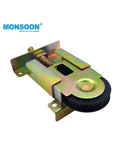 Visible roller for wardrobe