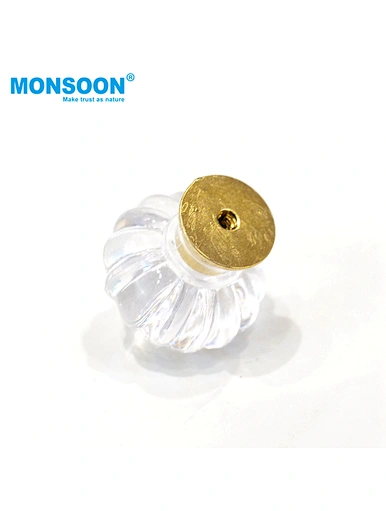 glass cabinet knobs and pulls