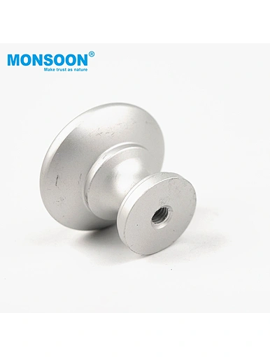top knobs modern metro pull