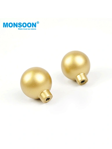 gold kitchen knobs and pulls