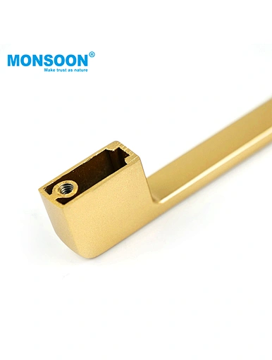 wooden cabinet knobs and pulls