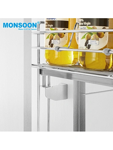 Sliding storage basket