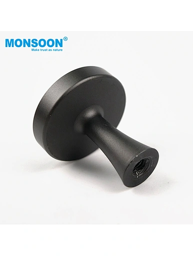 glass cabinet pulls and knobs