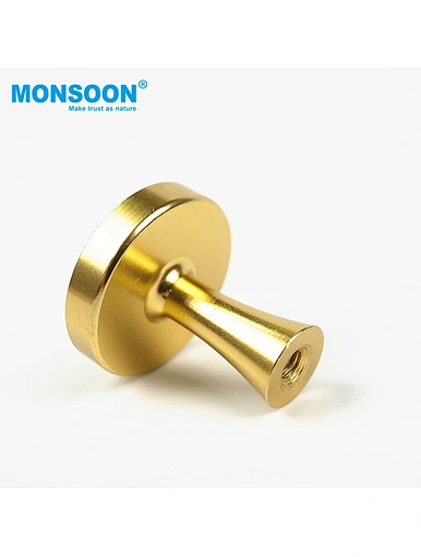 glass cabinet pulls and knobs