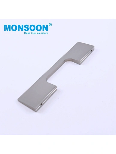 kitchen cabinets pulls and handles