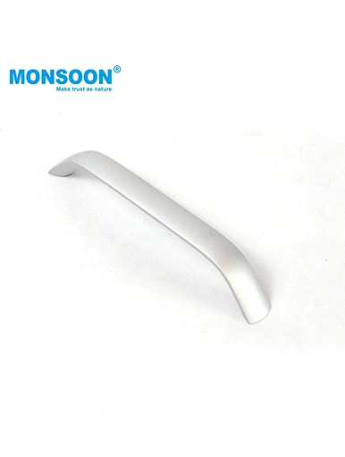 brass handle pulls