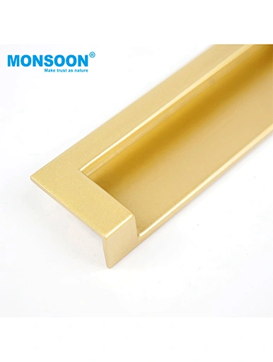 cabinet door knobs and pulls