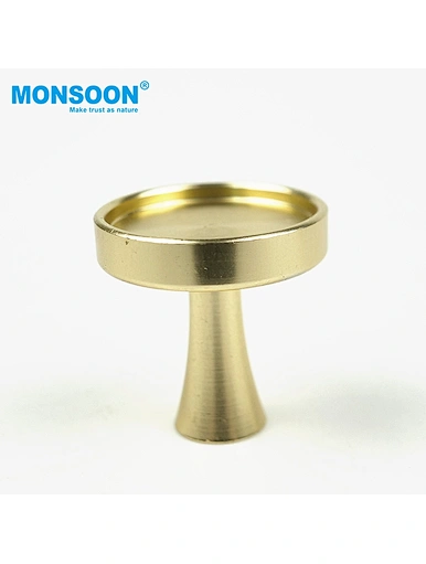 glass cabinet pulls and knobs
