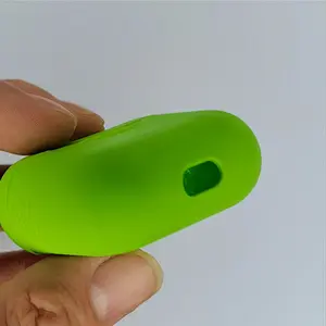 Soft Silicon Shockproof Protective Cover Case with Carabiner for Airpods Pro Silicone Case with Hook