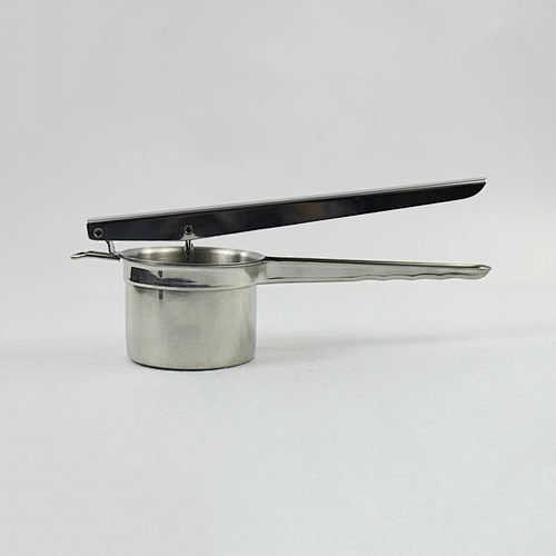 Brand new Aluminum/ stainless steel Hand Squeeze Juicer Jumbo Garlic Press Cleaning Tools