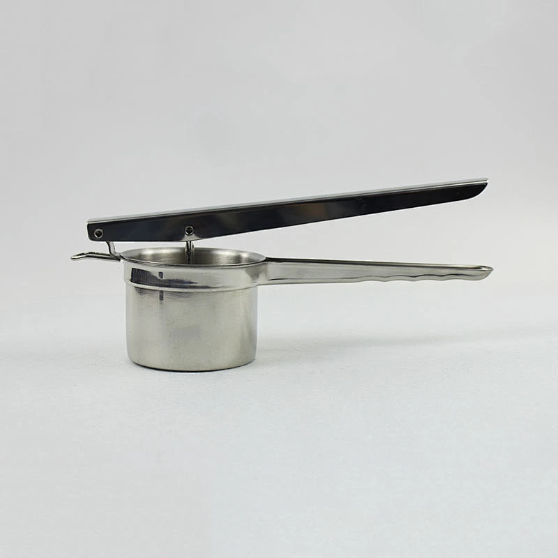 Brand new Aluminum/ stainless steel Hand Squeeze Juicer Jumbo Garlic Press Cleaning Tools