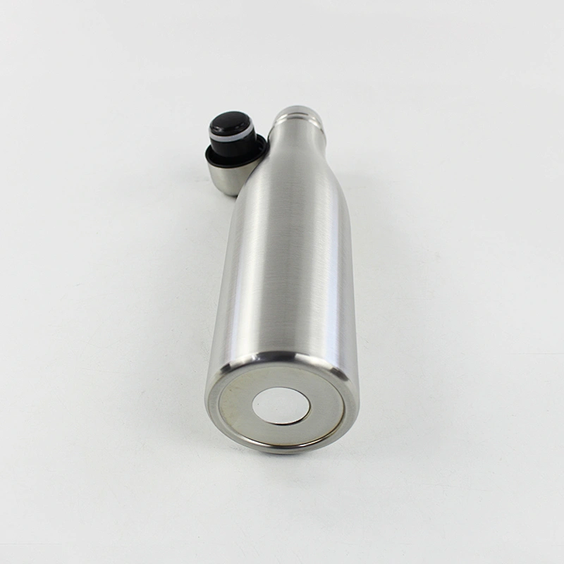 2018 hot selling New design wholesale tumbler  double wall  stainless steel coke bottles