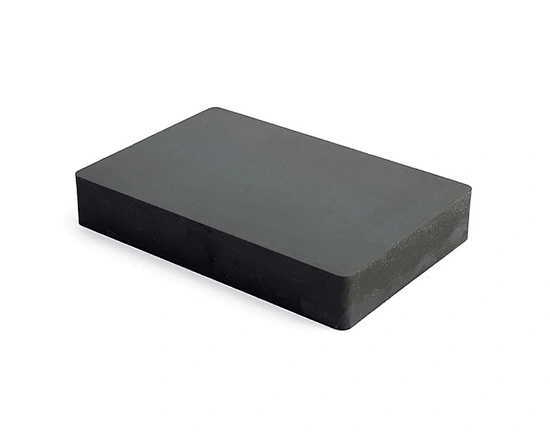 Ferrite magnet