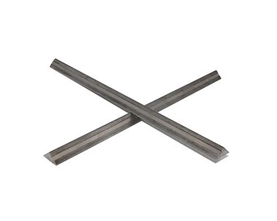 Chamfer forming magnet