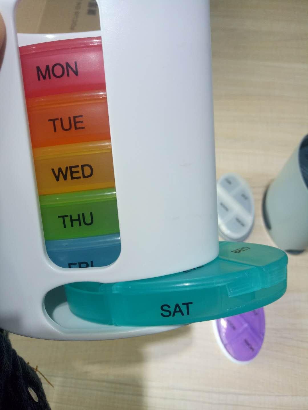 pill organizer