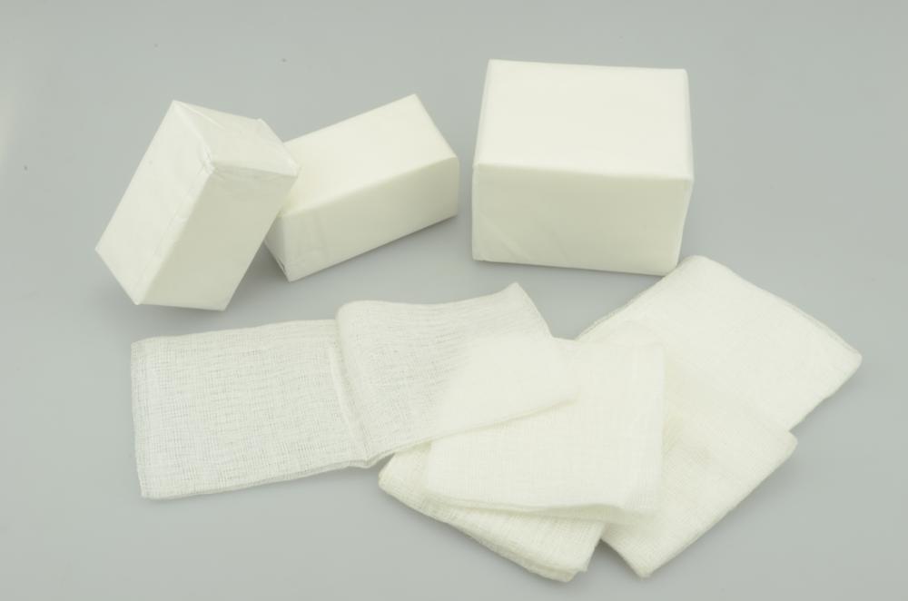sterile gauze swabs