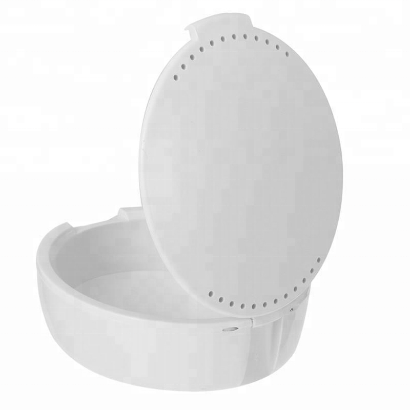 white denture container.png