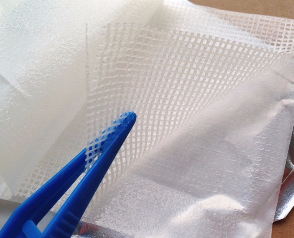 paraffin Gauze pads.png
