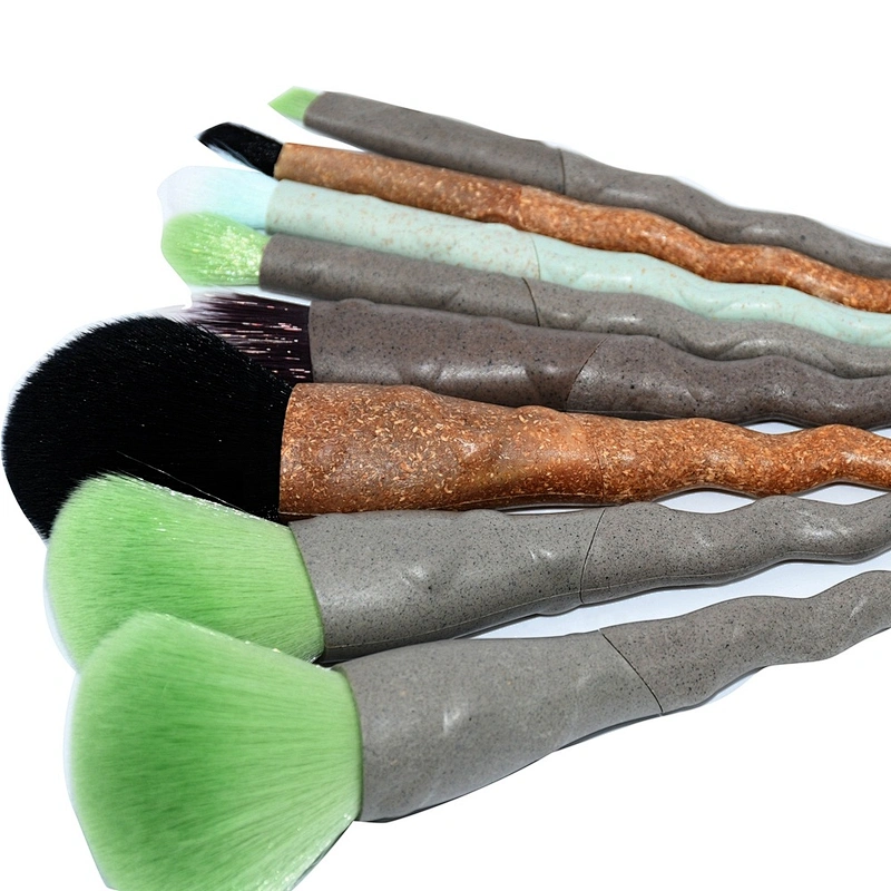 Face Use and Wood Handle Material gray squirrel hair eco-friendly makeup brush
