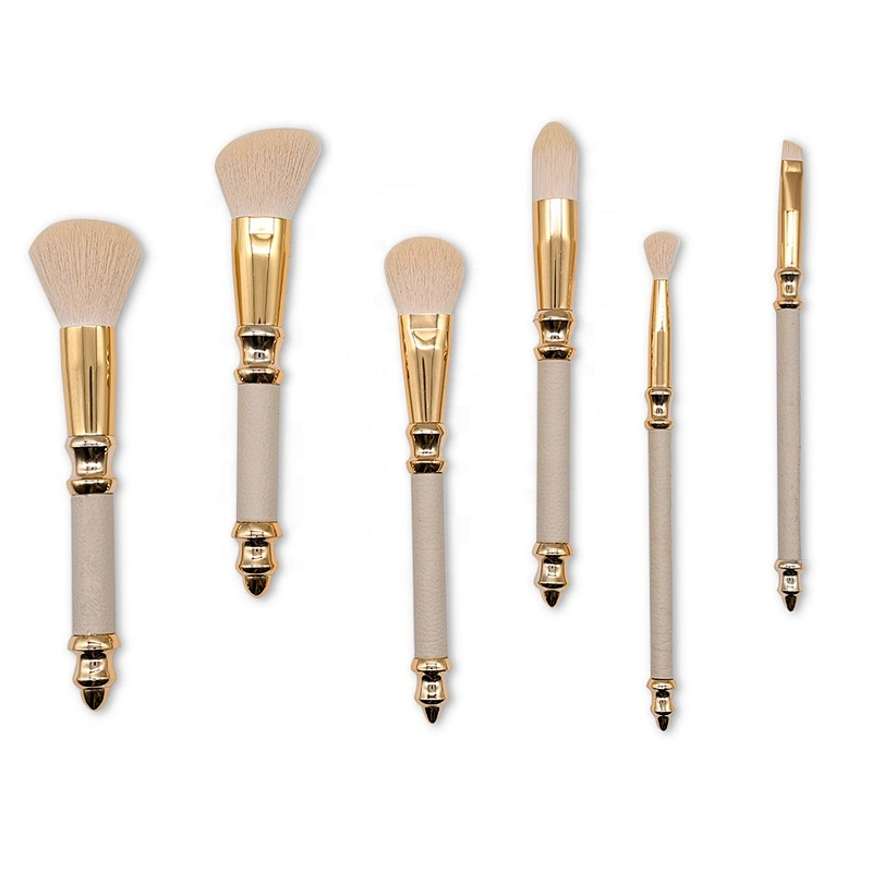 Factory Price Popular 12Pcs Unique White Handle with Brown Bullet End Brochas Maquillaje Logo Blending