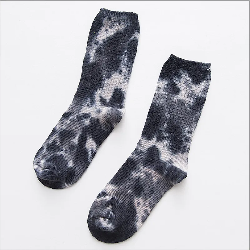 China Factory New Style Cozy Tie Dye Women Socks